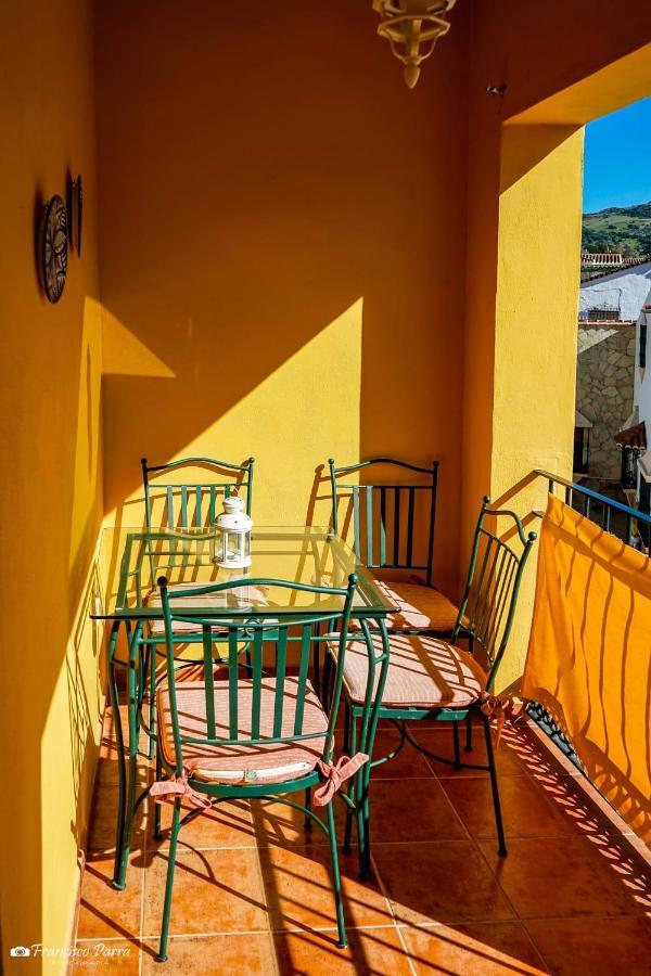 Apartamento El Serrano Benaojan Bagian luar foto